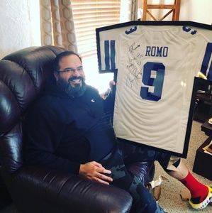 Meet your Posher, Ramiro